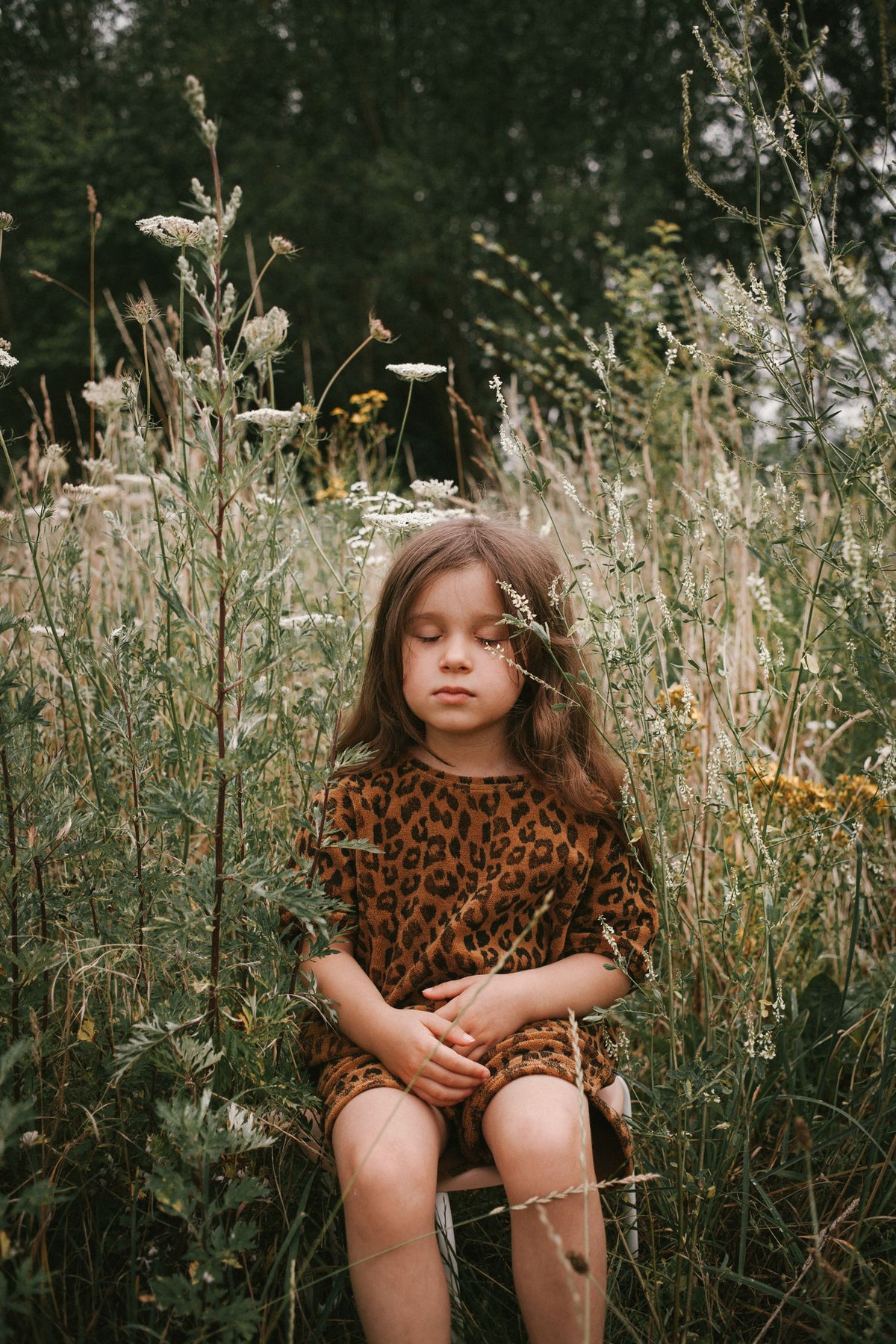 daily brat leopard towel t-shirt sandstone