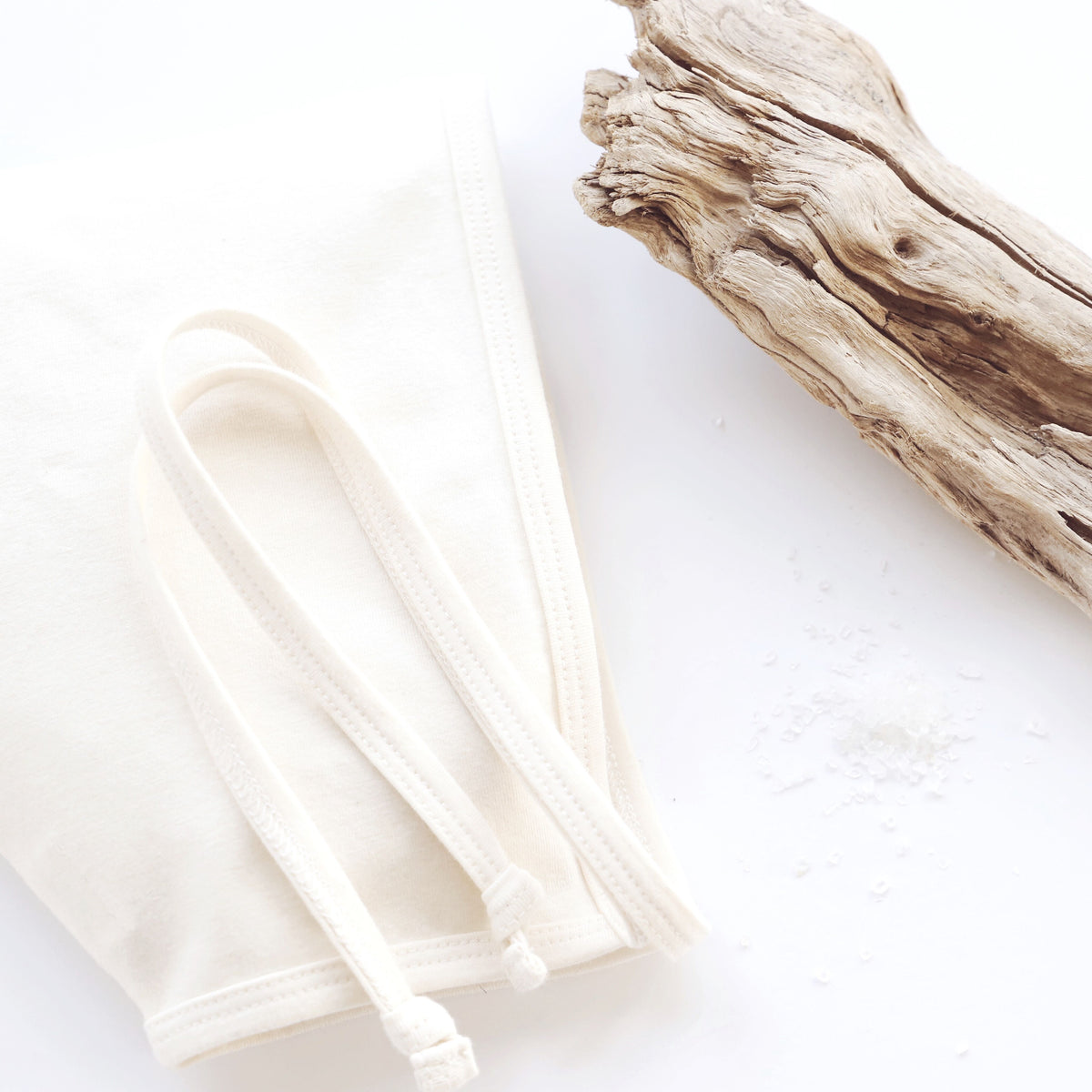 BRIAR HANDMADE bébé ivory bonnet