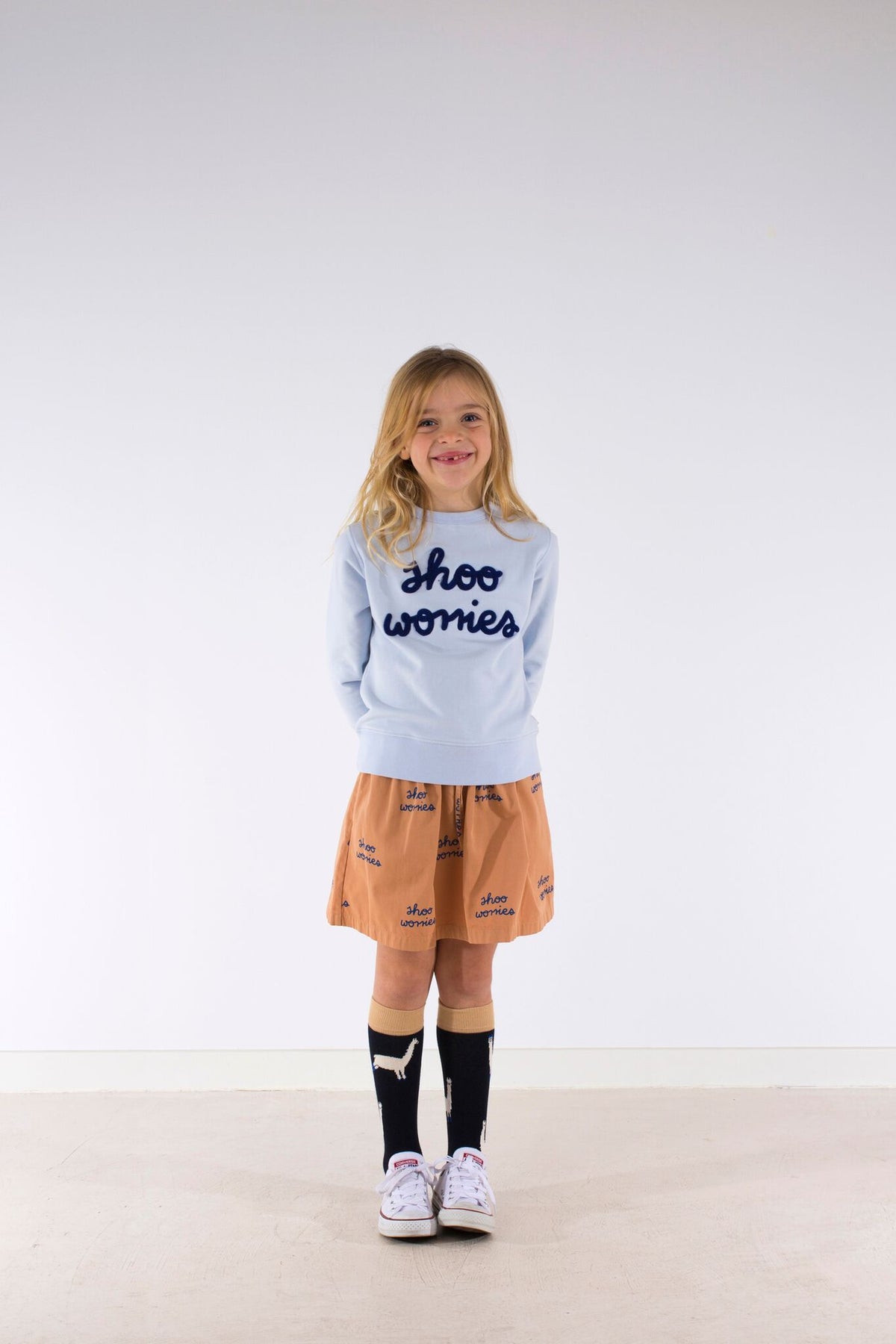 Tinycottons sweatshirt shoo worries